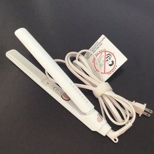 T3 Ceramic Styling & Flat Iron